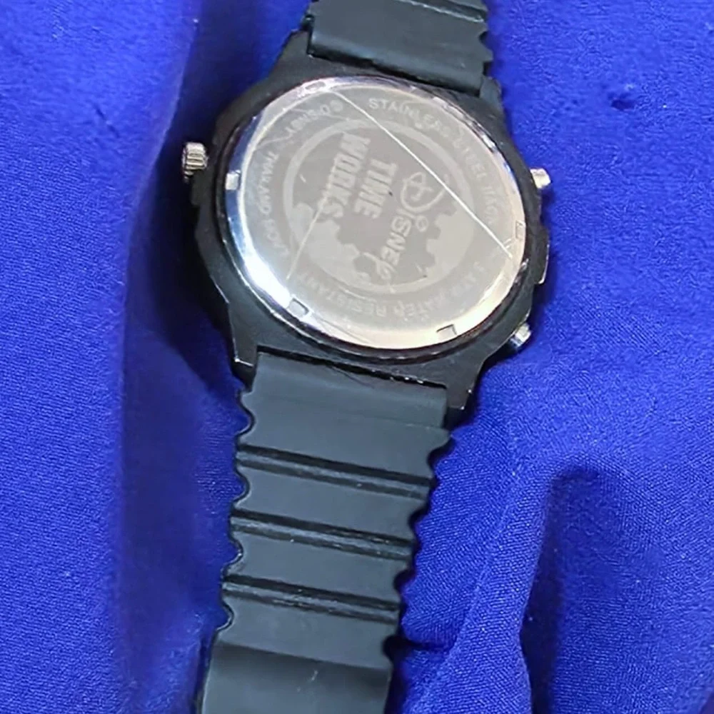 Disney Goofy Vintage Cool Ana-Digital Mens Watch  New battery , keeping time